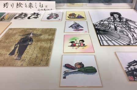 切り絵作品展写真