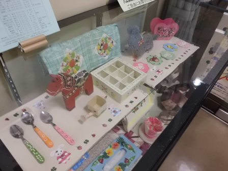 南恩加島小学校生涯学習トールペイント作品